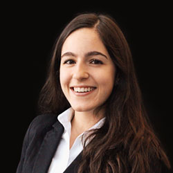 Mitarbeiterin Alexandra Oliveira da Silva